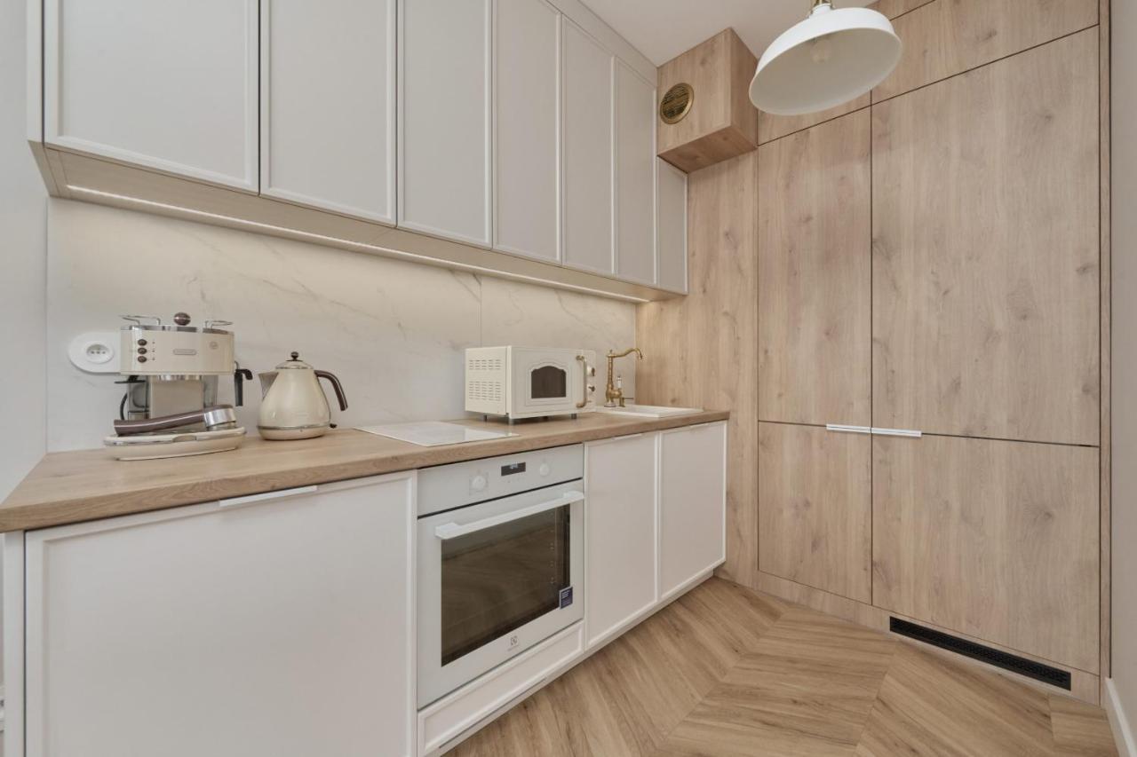 Elegant Apartment With Balcony Krakowska Wroclaw By Renters Prestige Exterior photo