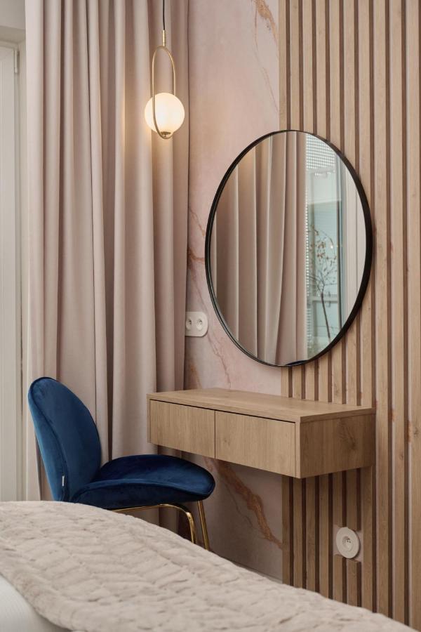 Elegant Apartment With Balcony Krakowska Wroclaw By Renters Prestige Exterior photo