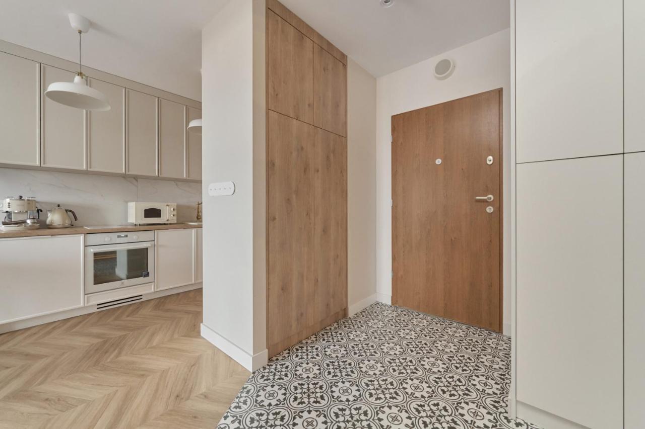 Elegant Apartment With Balcony Krakowska Wroclaw By Renters Prestige Exterior photo